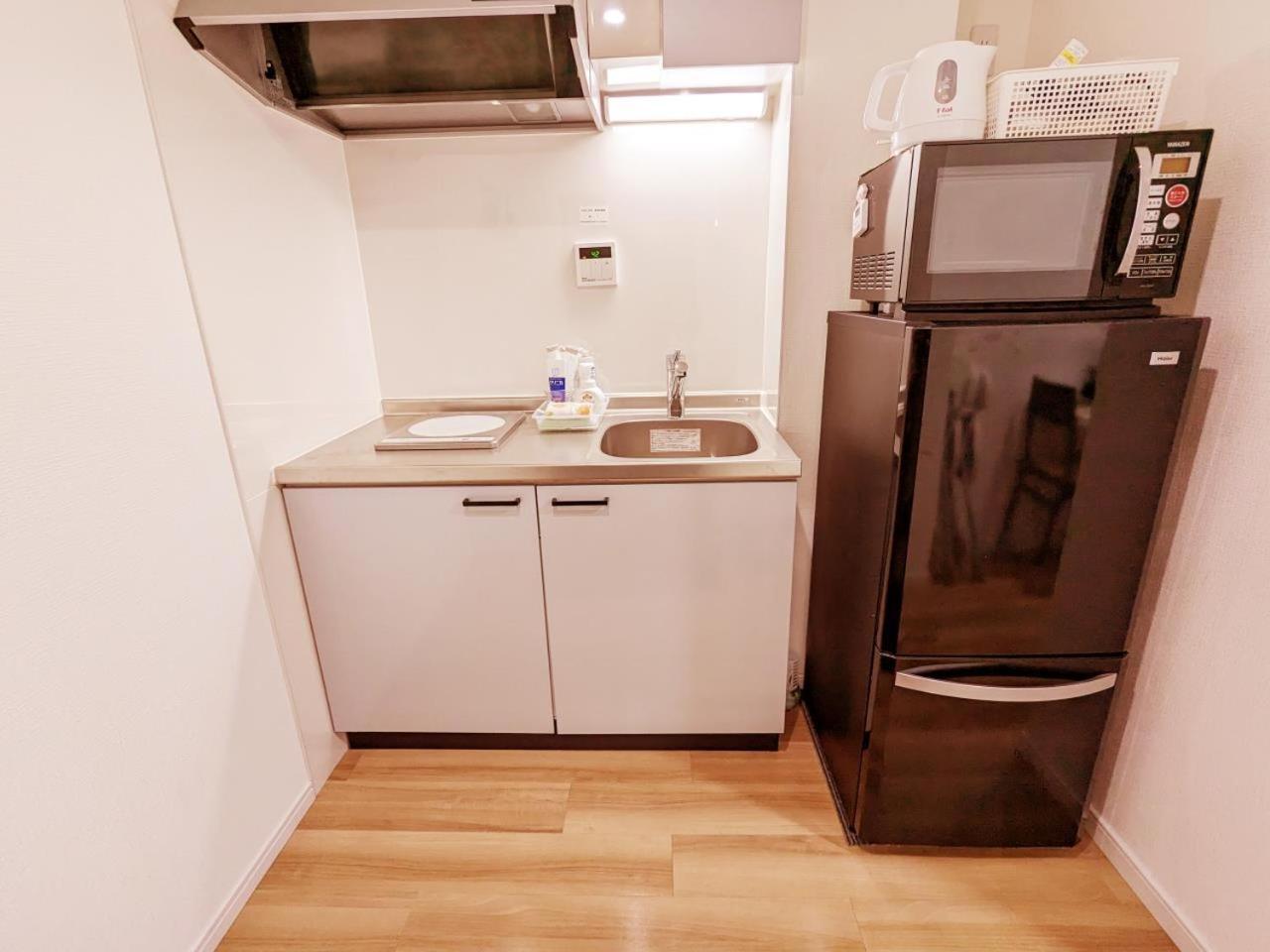 Rosenheim Tokyo Shinjuku Hotell Rum bild