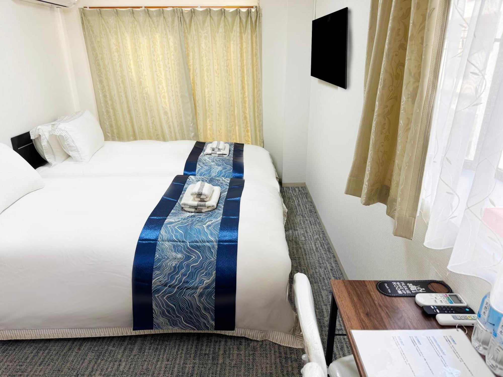 Rosenheim Tokyo Shinjuku Hotell Rum bild